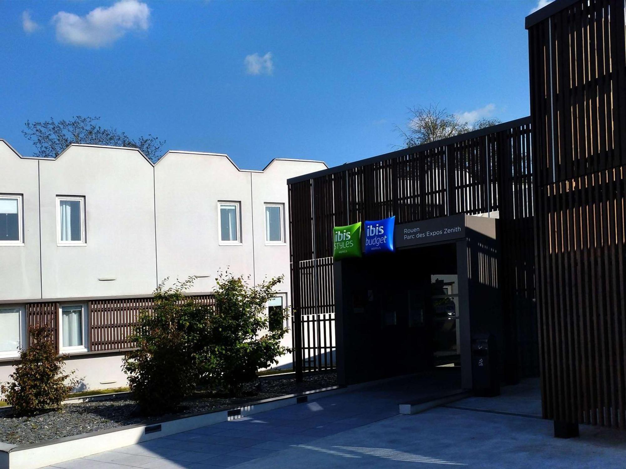 鲁昂展览园泽尼斯宜必思酒店 圣艾蒂安-迪鲁夫赖 外观 照片